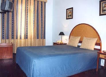 Hotel Varandazul Palmela Bagian luar foto